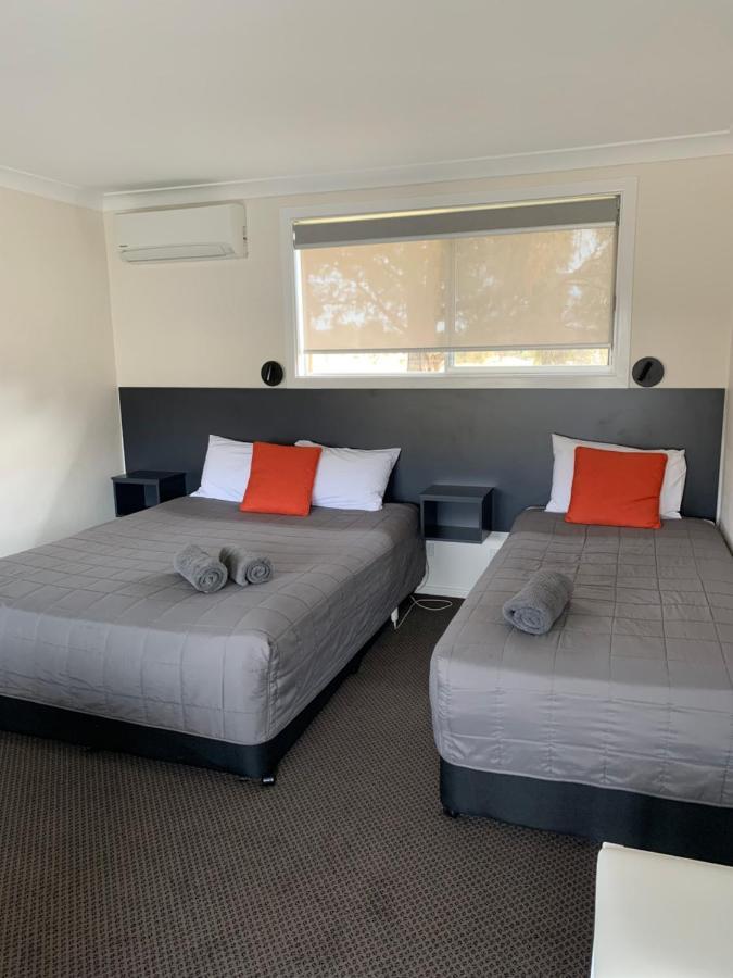 Altona Motel Uralla Экстерьер фото