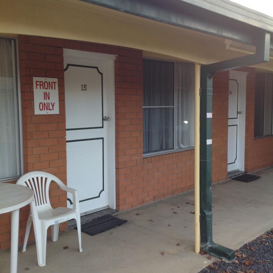 Altona Motel Uralla Экстерьер фото